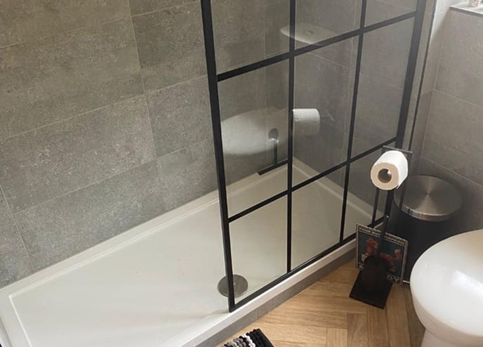 Bathroom renovations Img